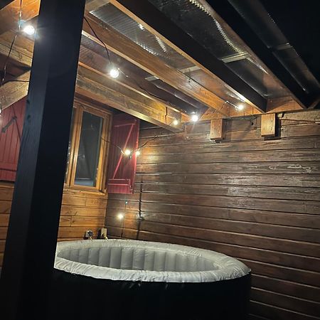 Chez Mamie Villa ลีส์-ชูร์แด็ง ภายนอก รูปภาพ